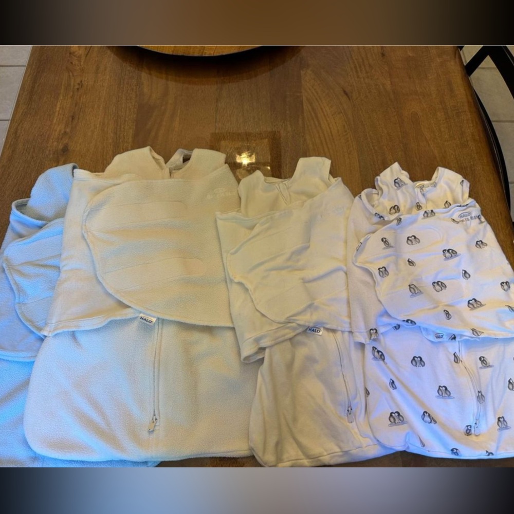 HALO-Newborn Swaddle Lot